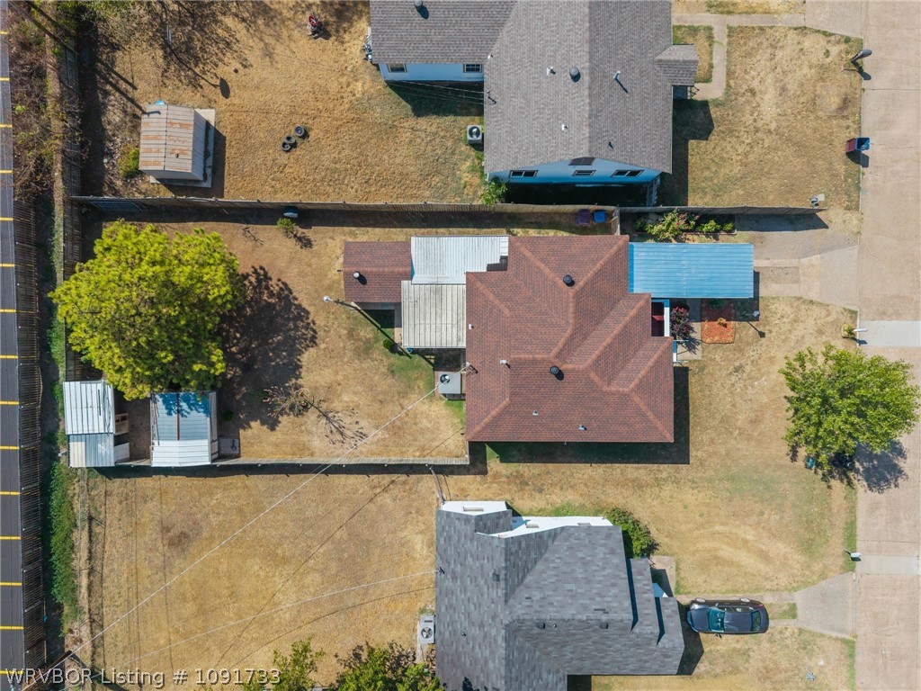 main property photo 26