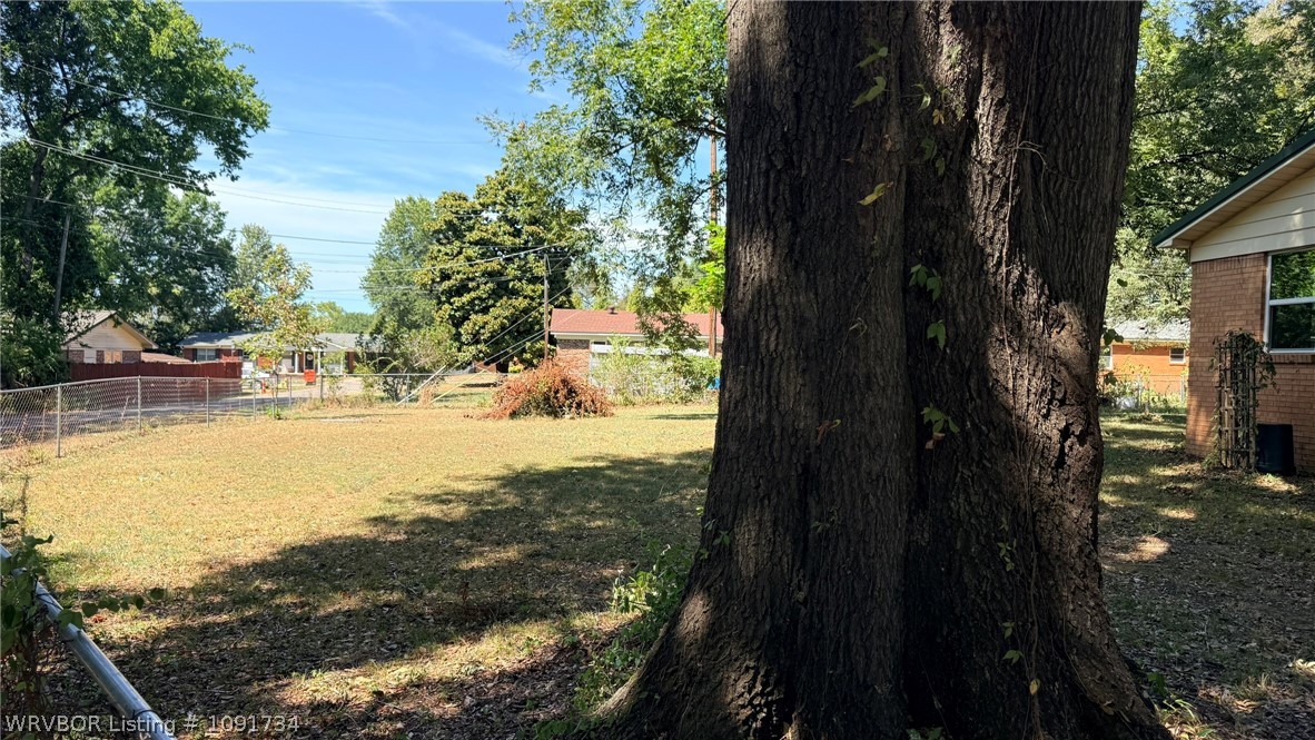 main property photo 33