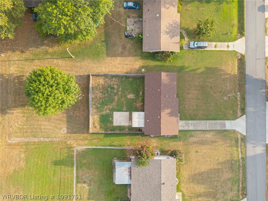 main property photo 36
