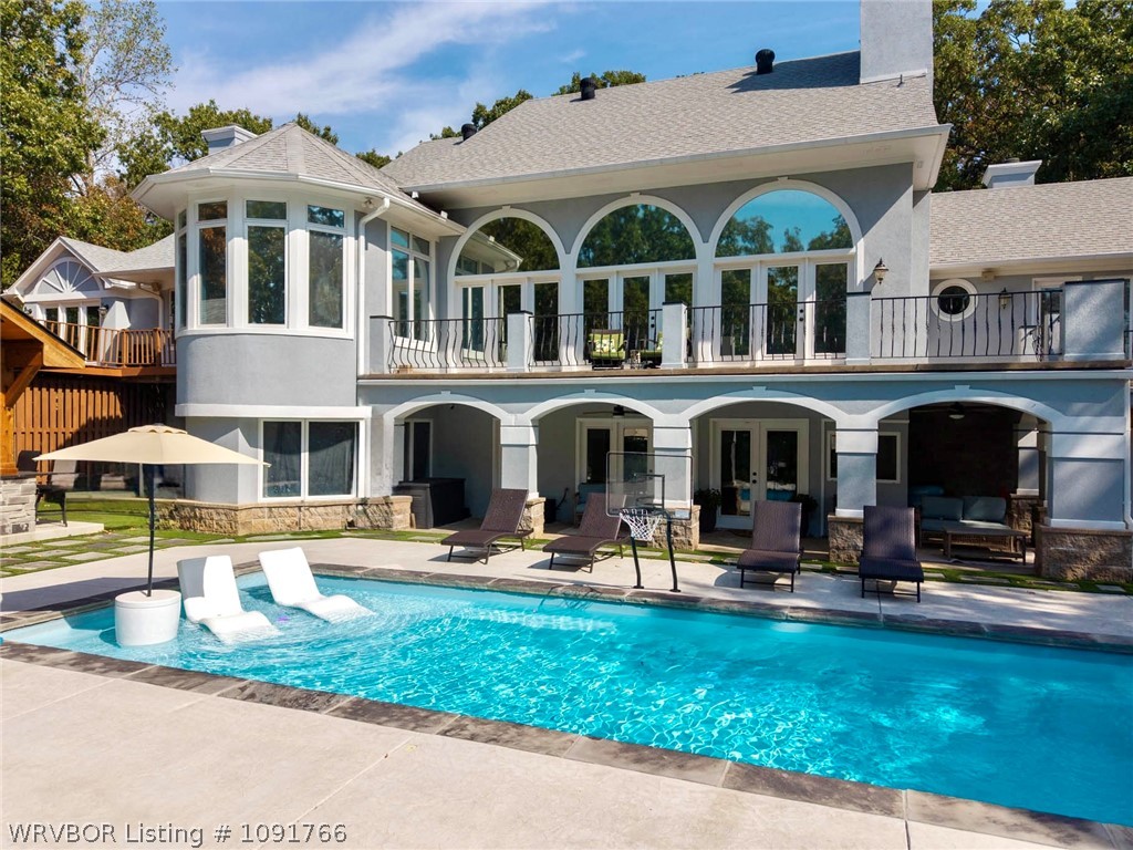 main property photo 4