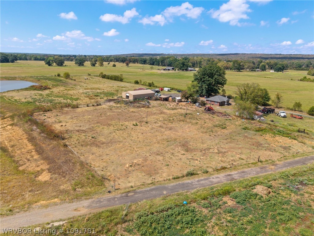 main property photo 30