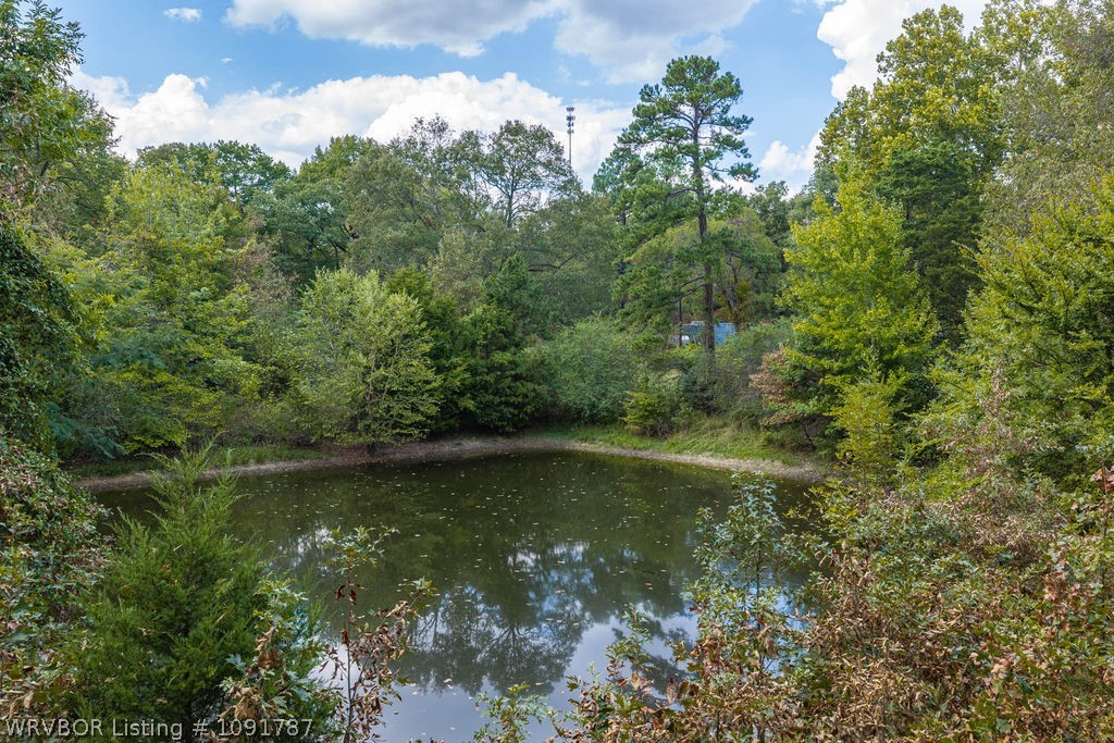 main property photo 11
