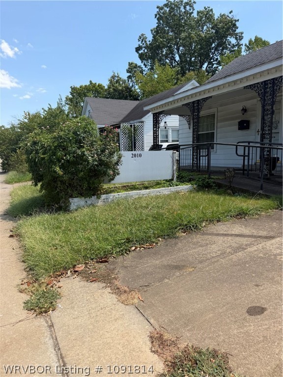 main property photo 23