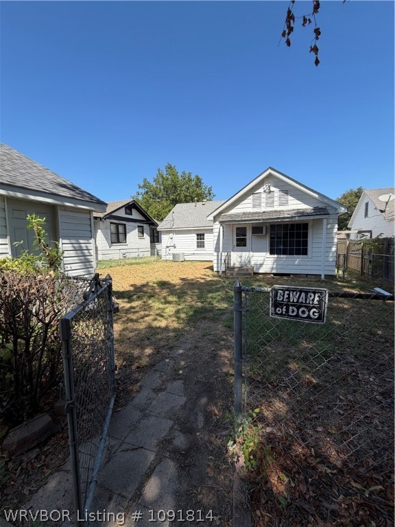 main property photo 5