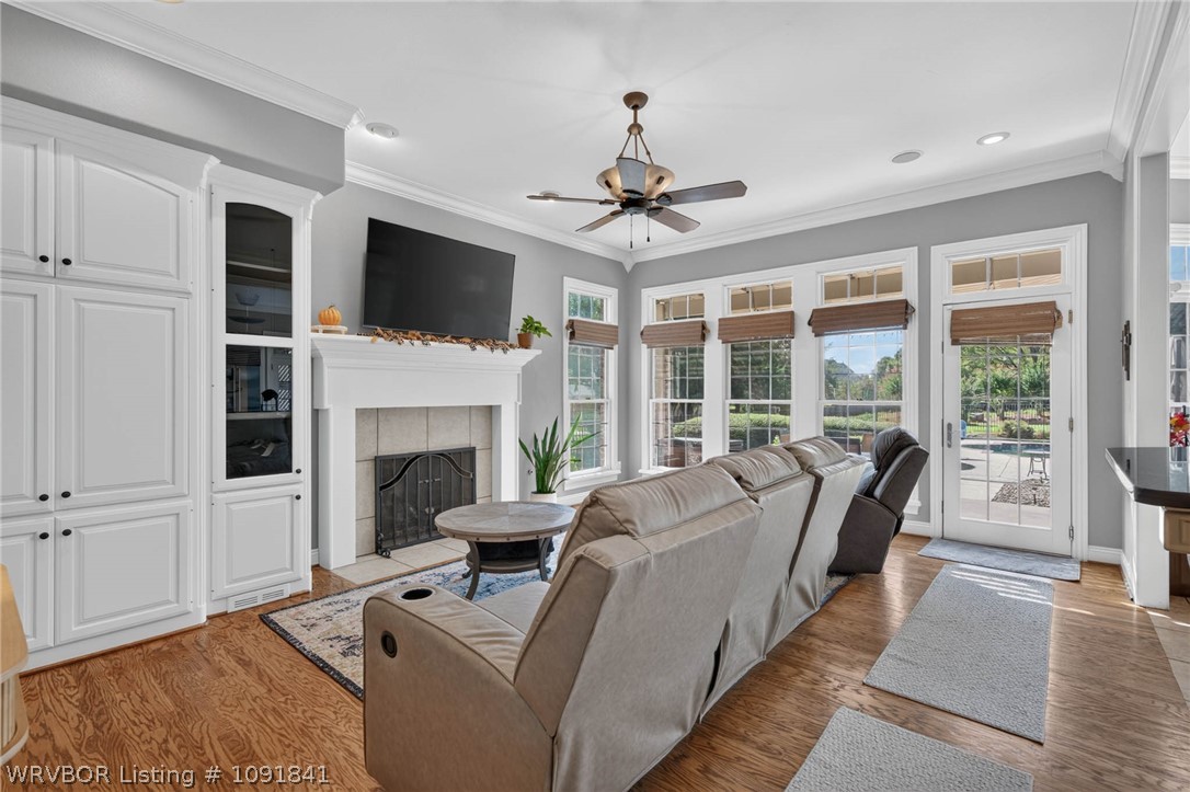 main property photo 19