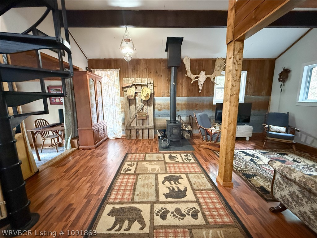 main property photo 11