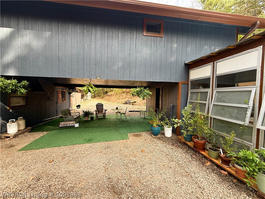 main property photo 50