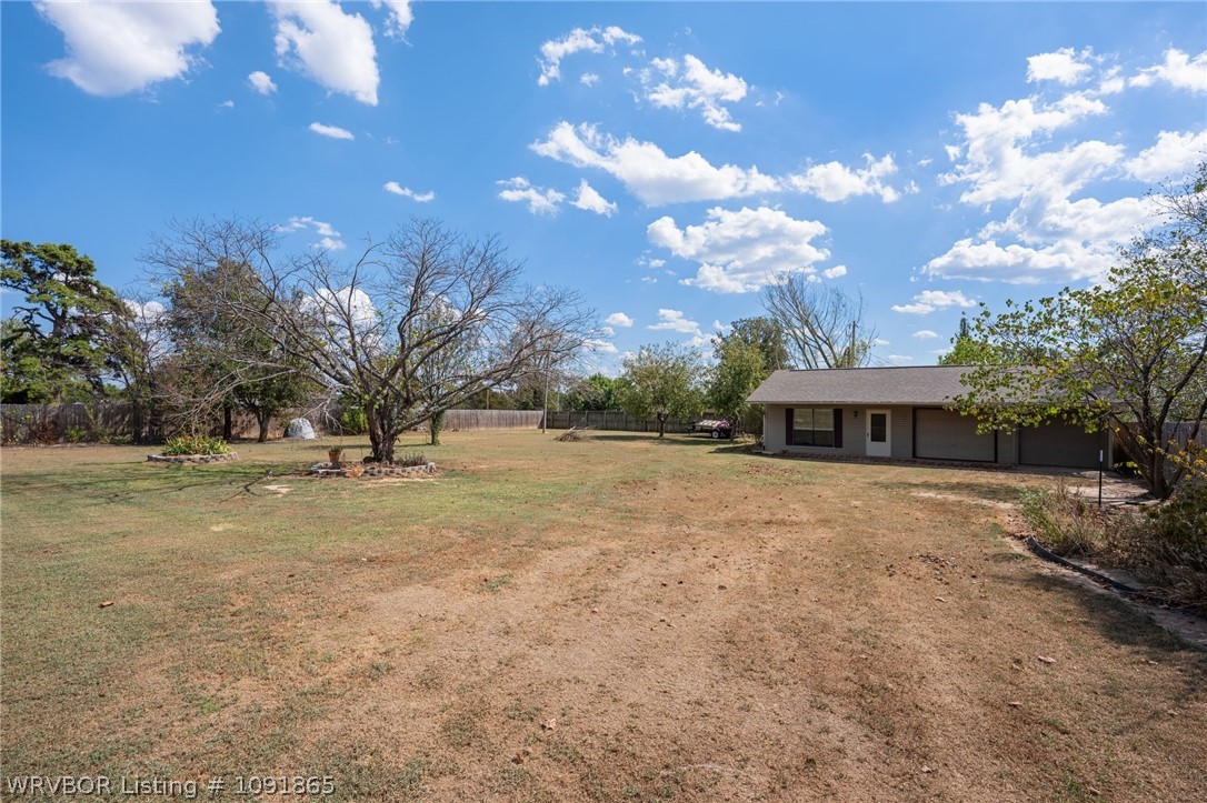 main property photo 50
