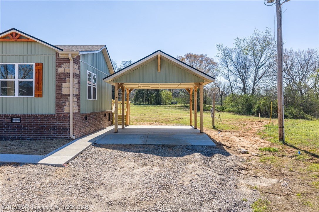 main property photo 41