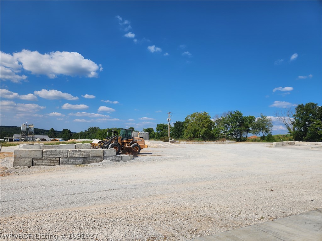 main property photo 26