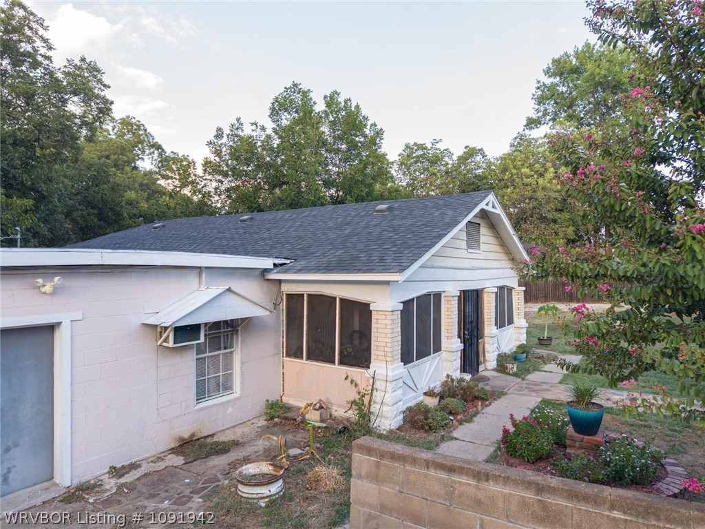 main property photo 39