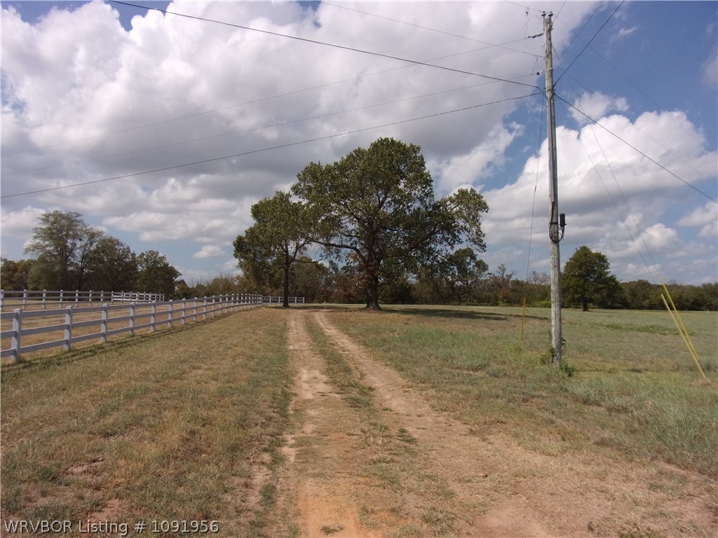 main property photo 6
