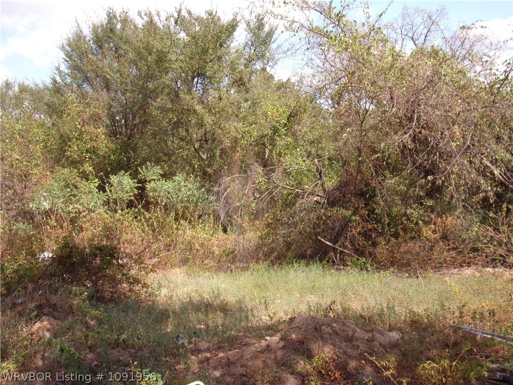 main property photo 8