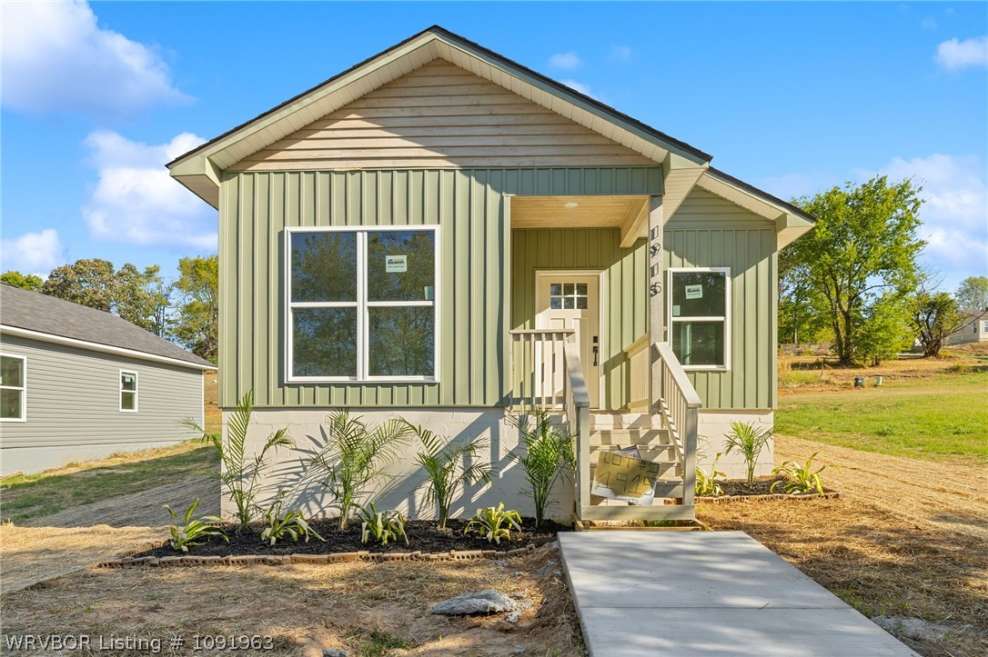 main property photo 0