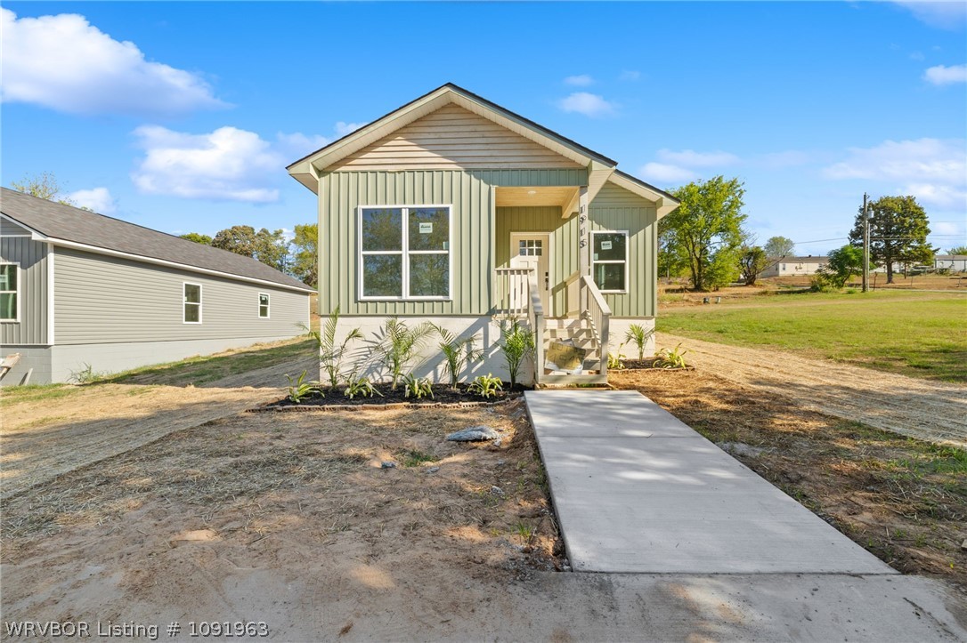 main property photo 3