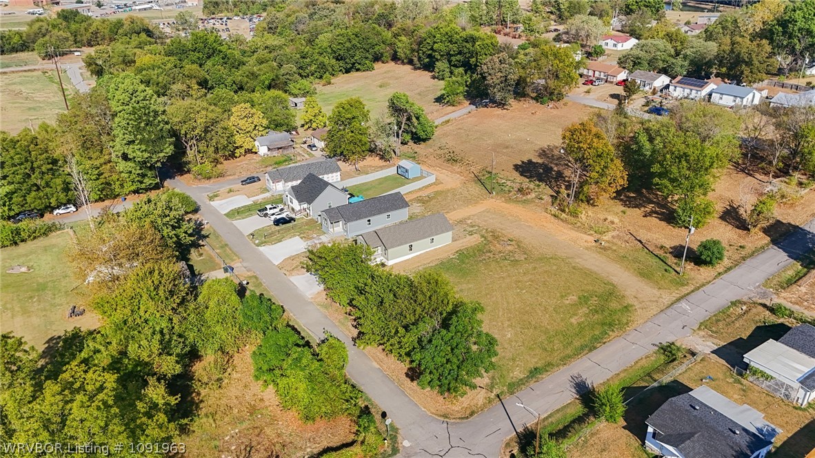 main property photo 34