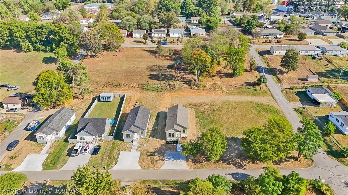 main property photo 6