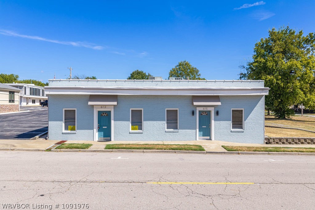 main property photo 0