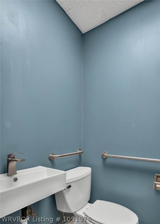 main property photo 20