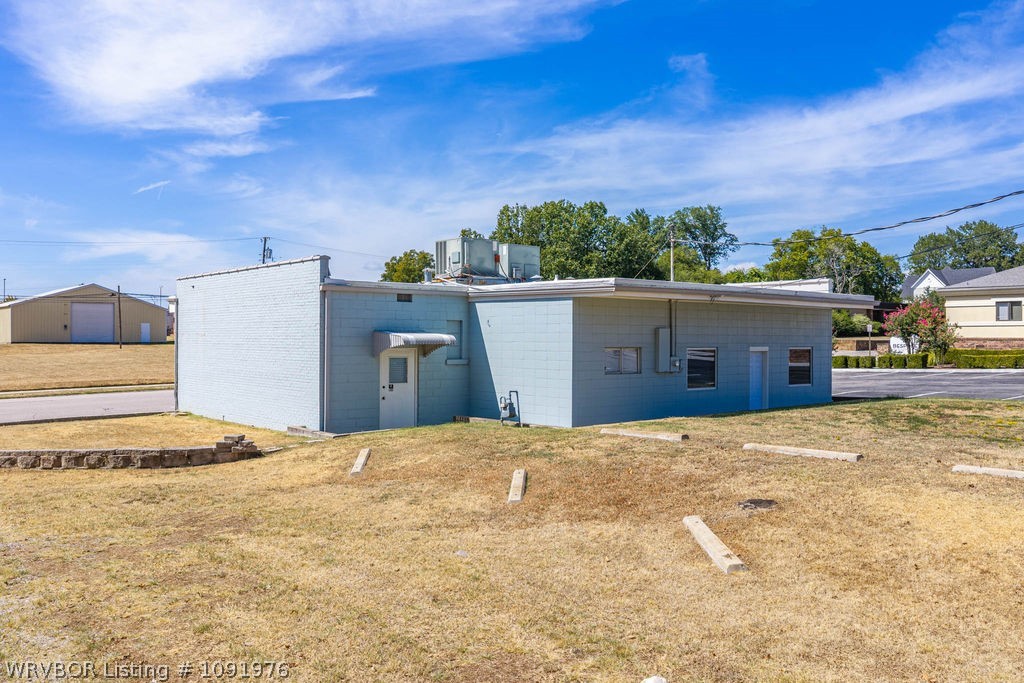 main property photo 49