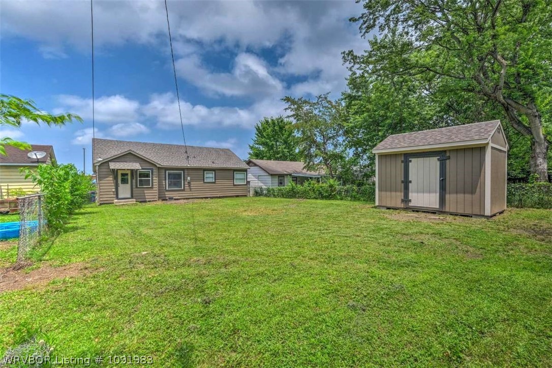 main property photo 21