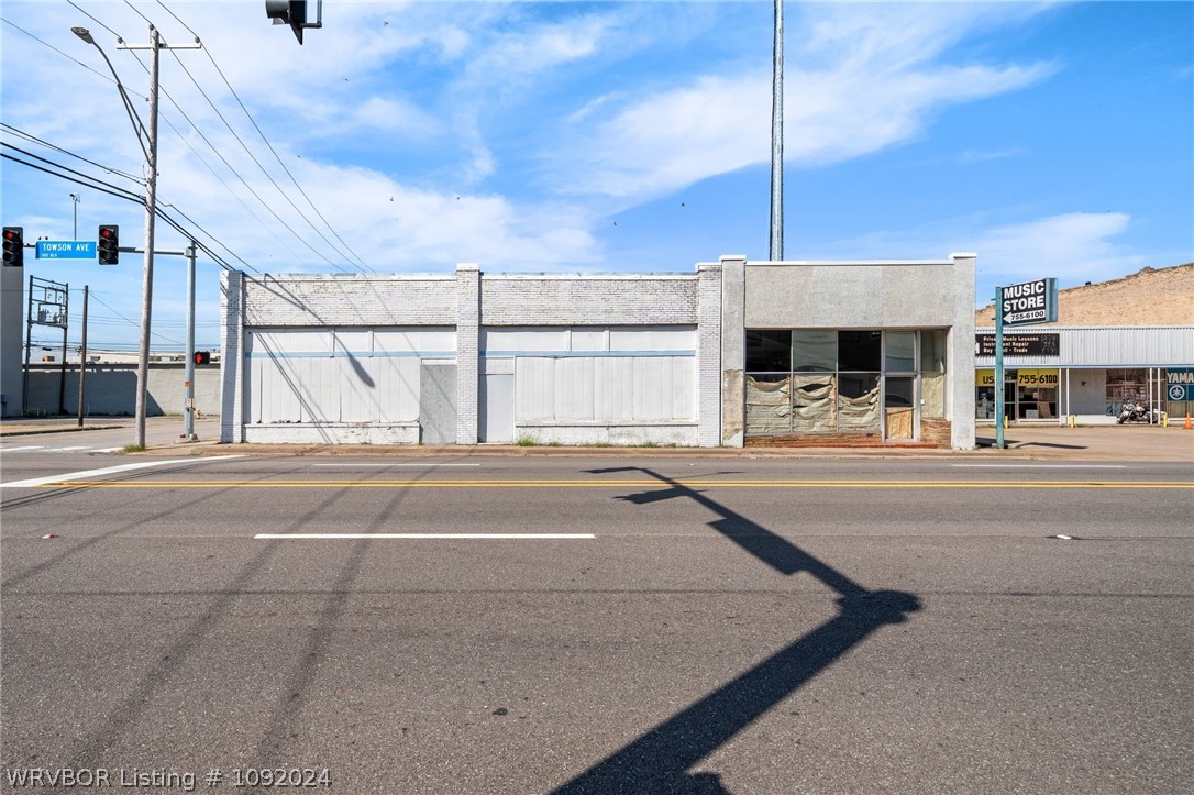 main property photo 0
