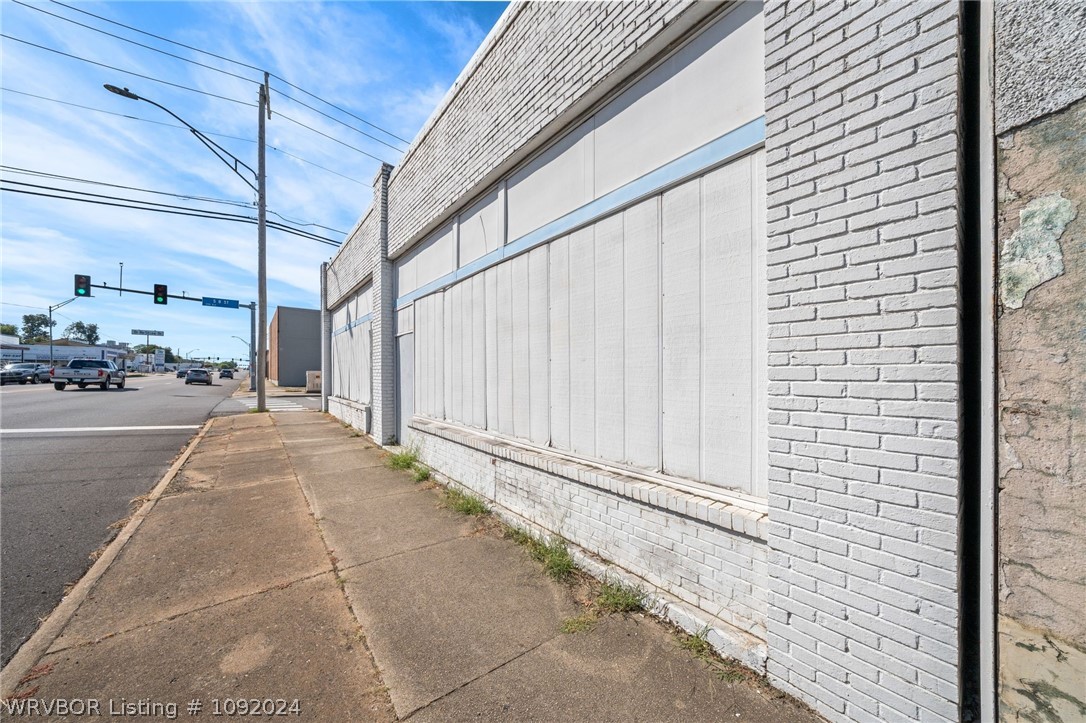 main property photo 5