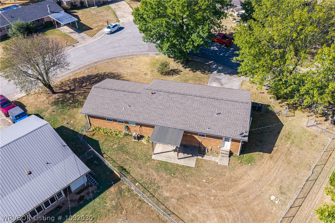 main property photo 15