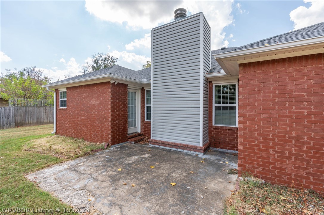 main property photo 26