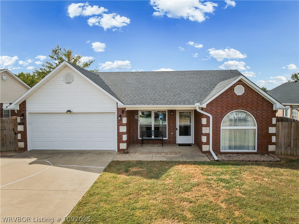 main property photo 0