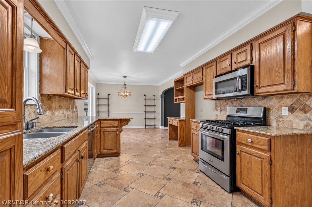 main property photo 35