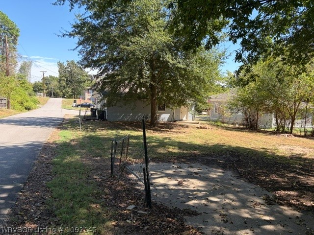 main property photo 9