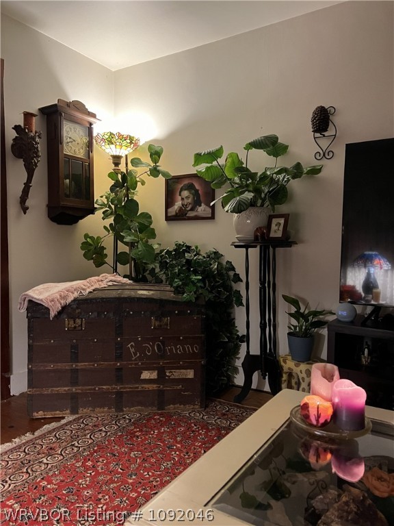 main property photo 11