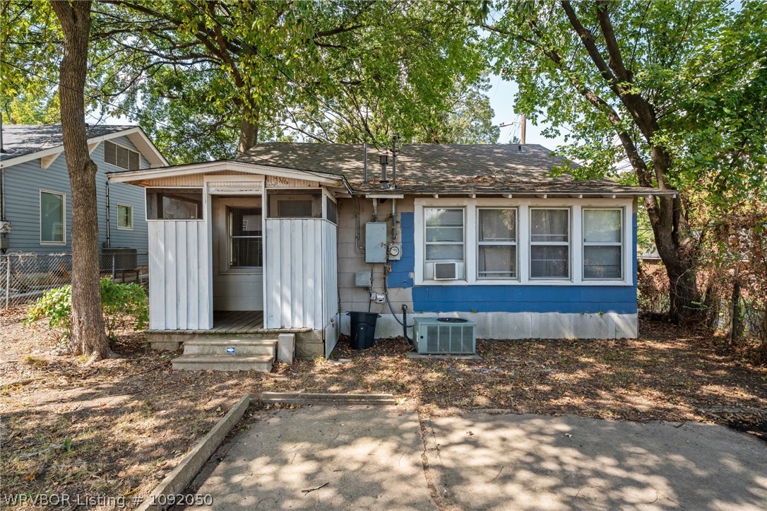 main property photo 22