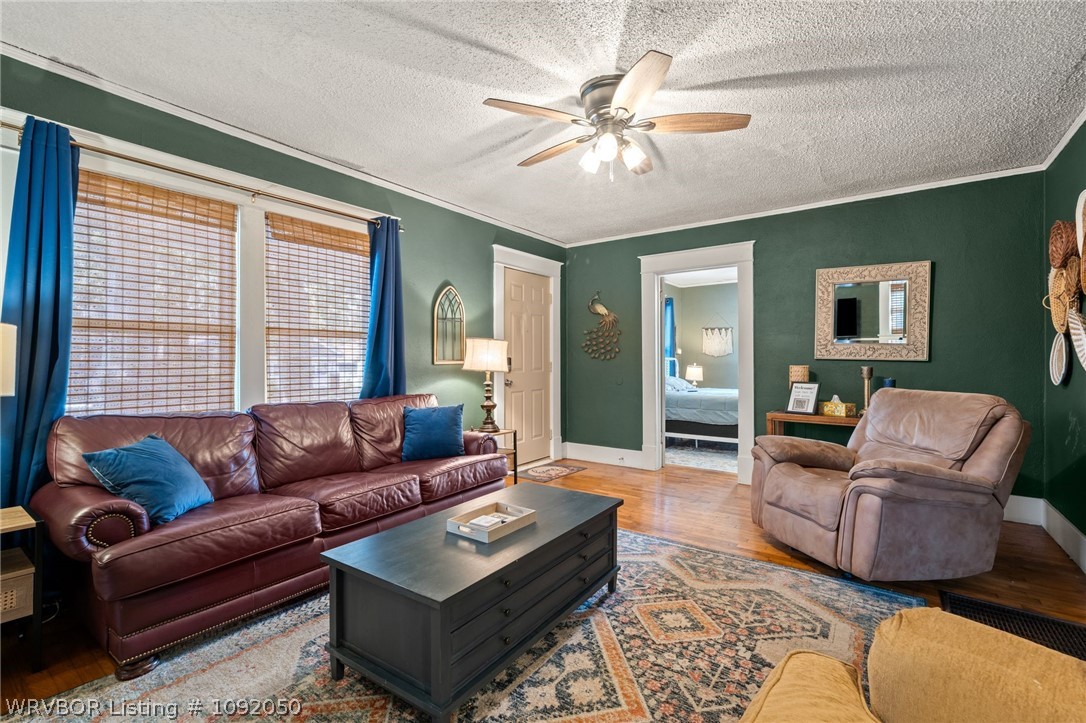 main property photo 4