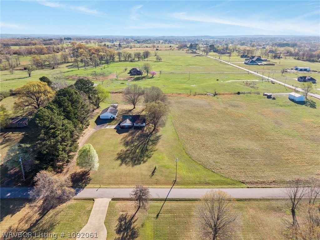 main property photo 8