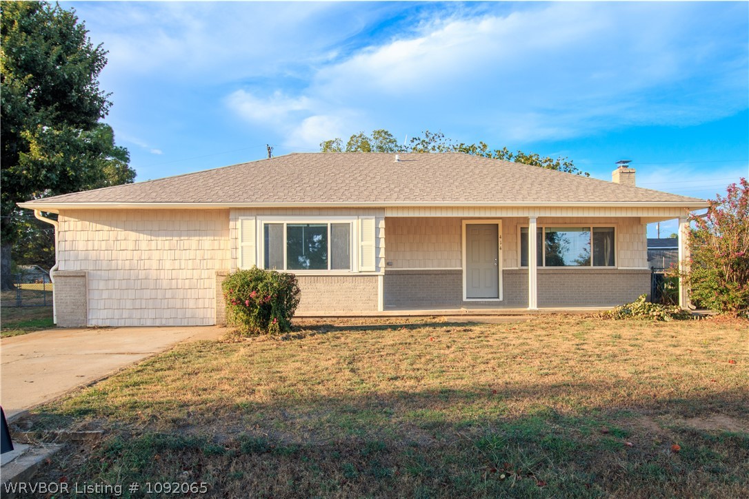 main property photo 0