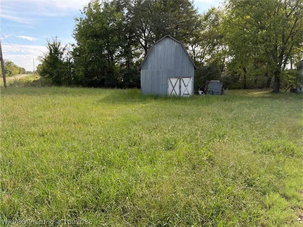 main property photo 8