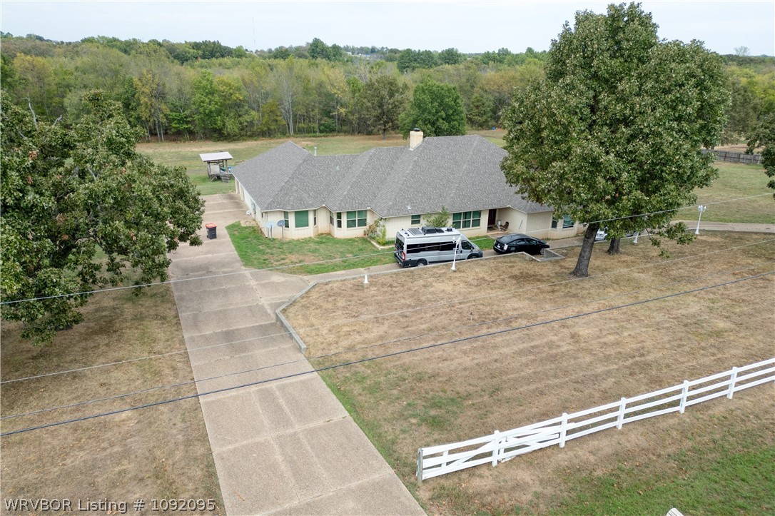 main property photo 17