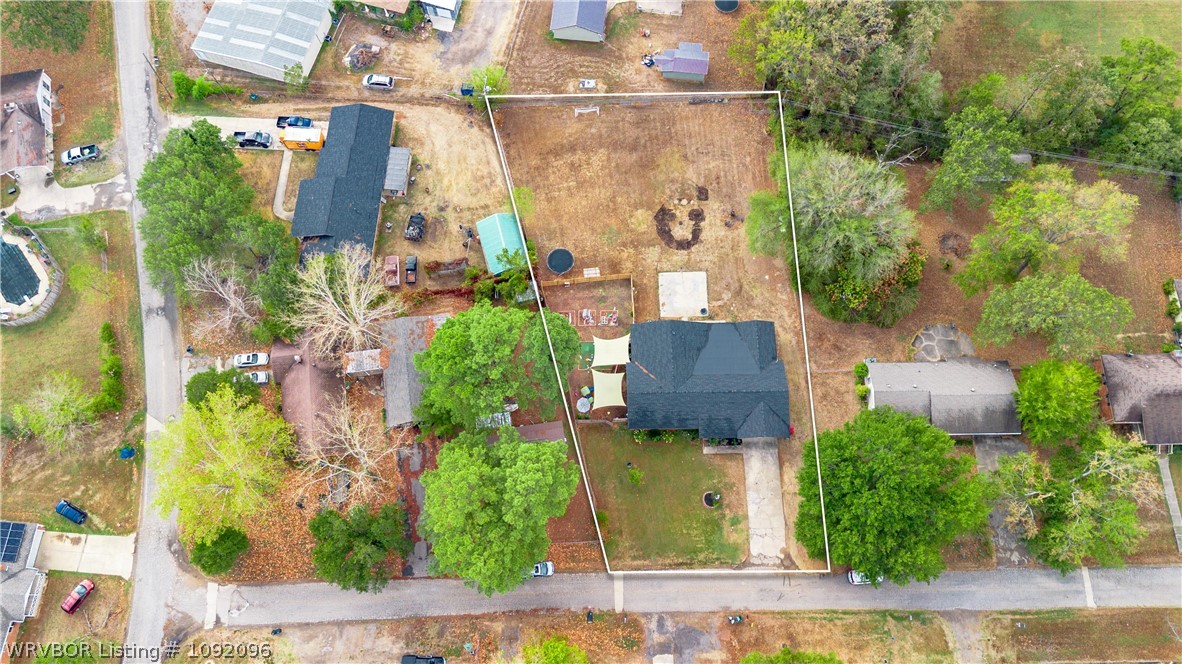 main property photo 37