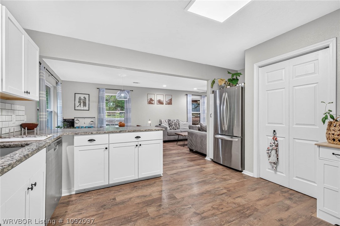 main property photo 20