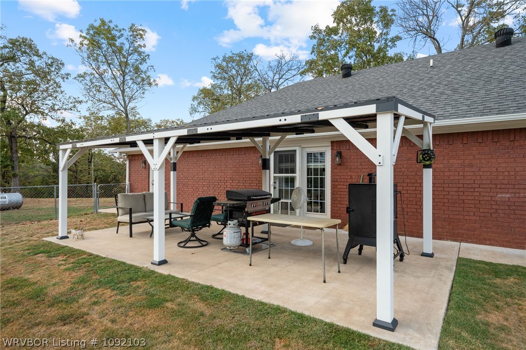 main property photo 39