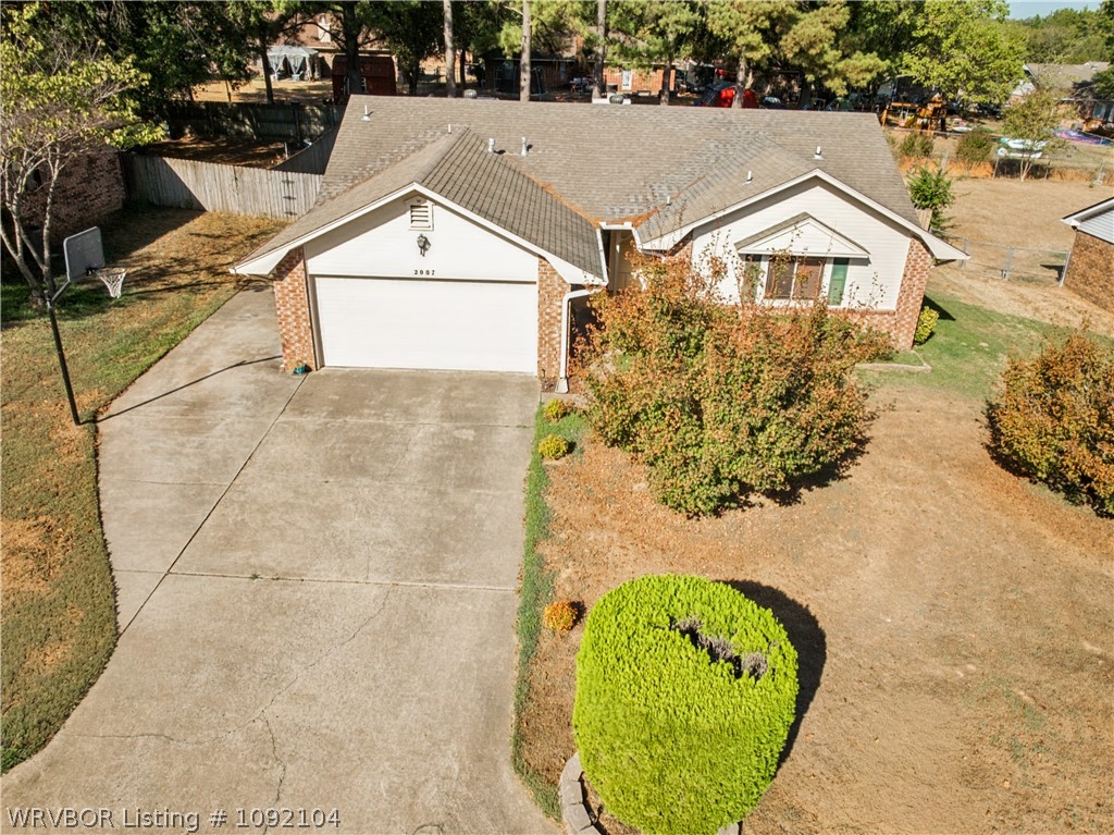 main property photo 0