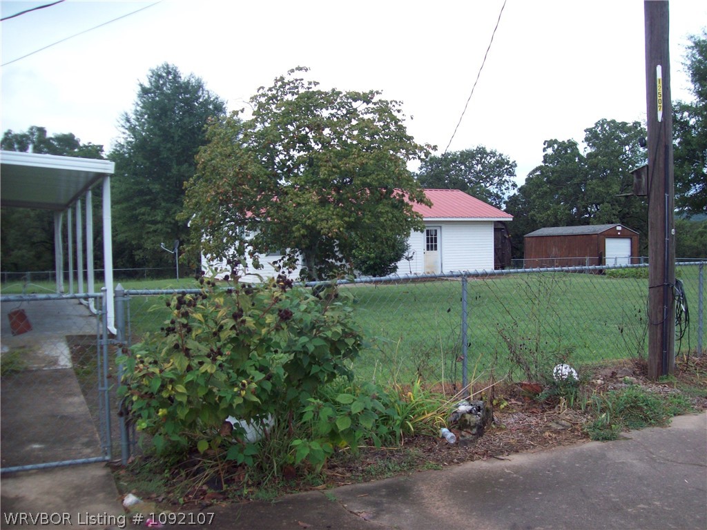 main property photo 5