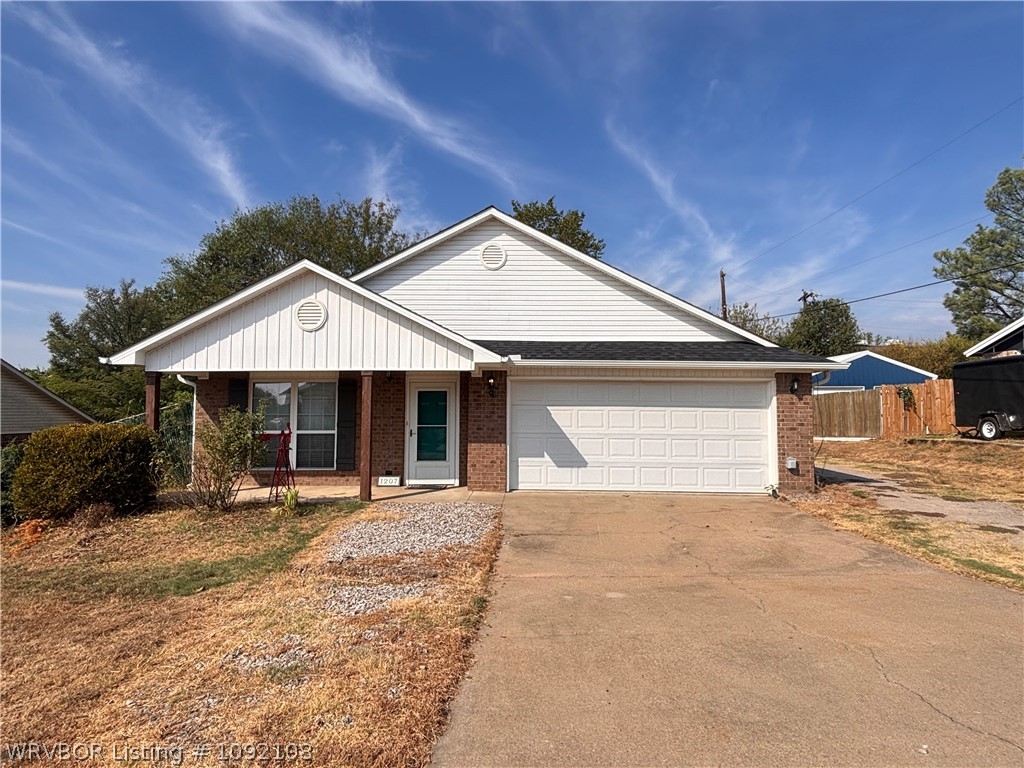 main property photo 0
