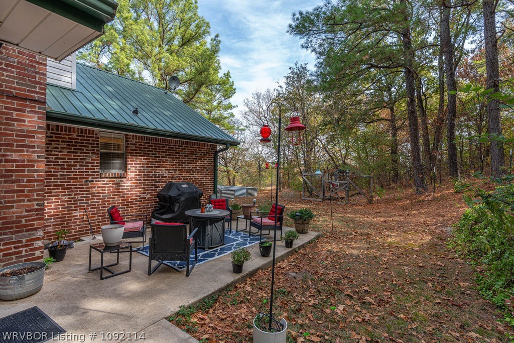 main property photo 50