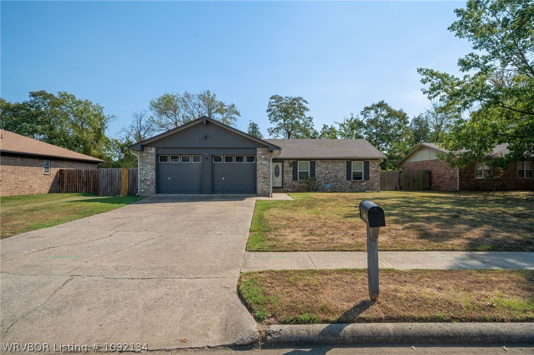 main property photo 0