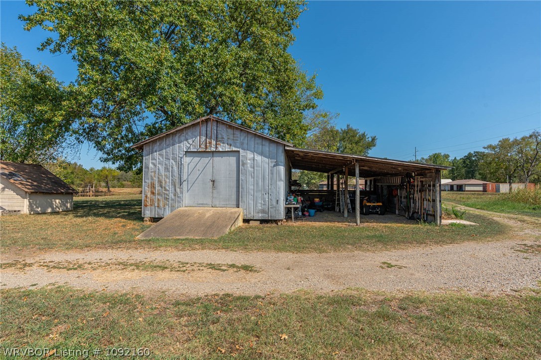 main property photo 45