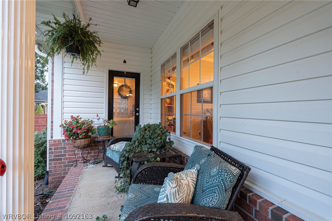main property photo 30