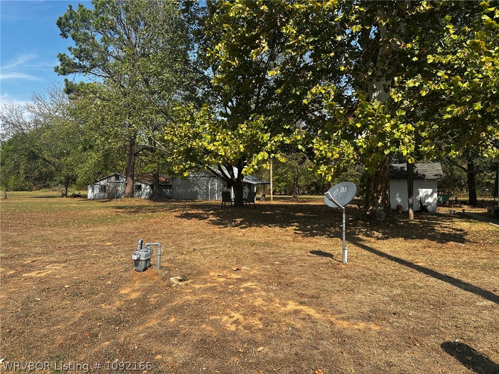 main property photo 40